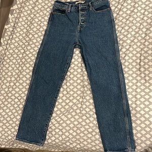 Levi’s Wedgie Straight Jeans